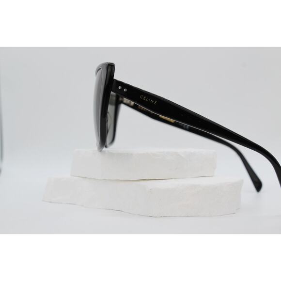 Celine CL400471 01N Sunglasses - Black, 57-19-145 - Picture 3 of 5